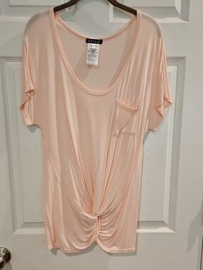 VENUS Light Blush Knot-Front Scoop Neck Short Sleeve Top